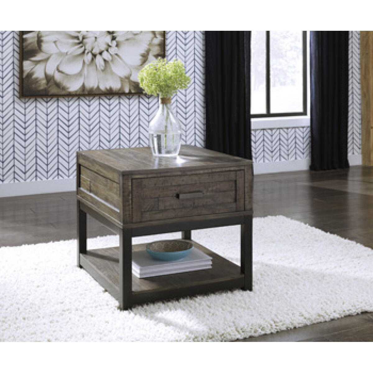 028aecd691759730ed32c7a0cdf53c68 Johurst End Table - Image 1