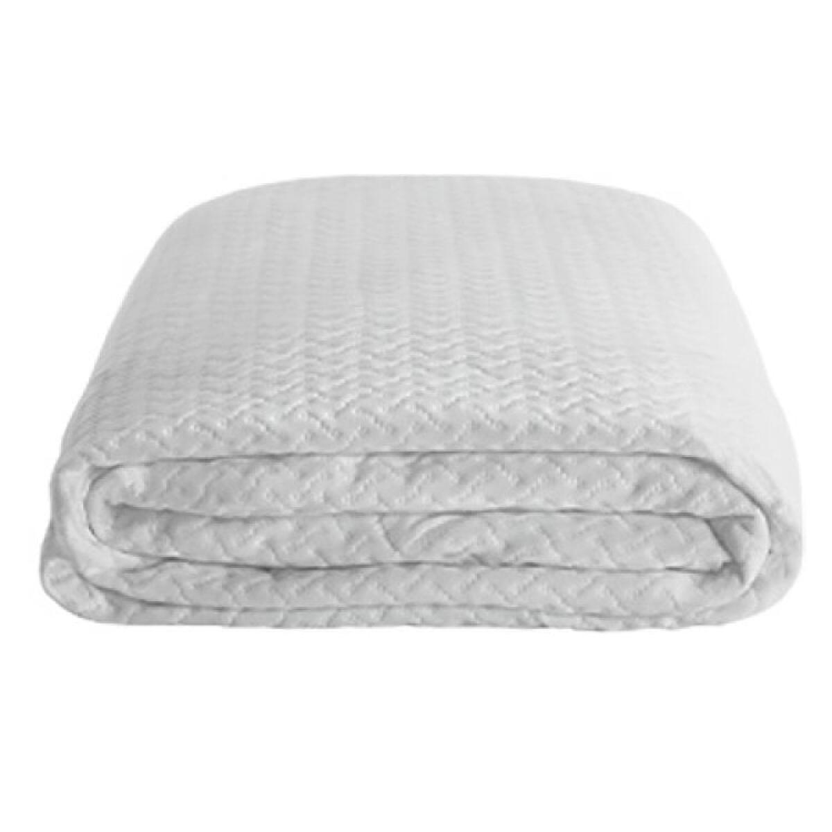 Dri-Tec Queen Mattress Protector BGM03AWFQ Dri-Tec Queen Mattress Protector BGM03AWFQ - Image 1