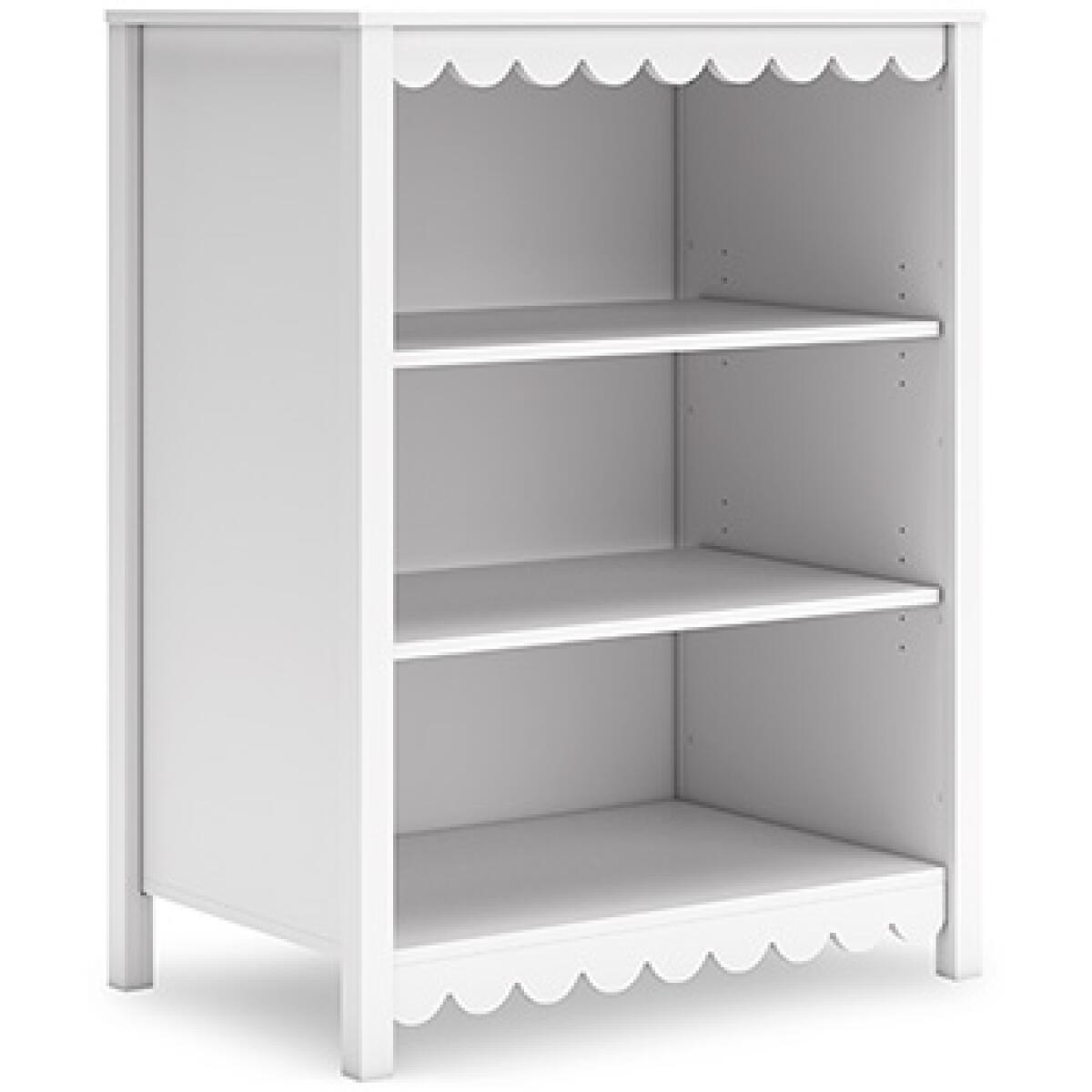 30bddfae86c27c2bbdb2f33a5fc02461 Hallityn Bookcase - Image 1