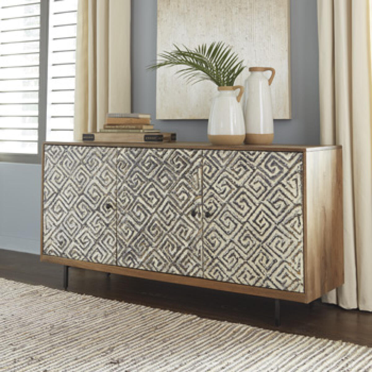 d93308a7c1820d91ad55900051306717 Kerrings Accent Cabinet - Image 1