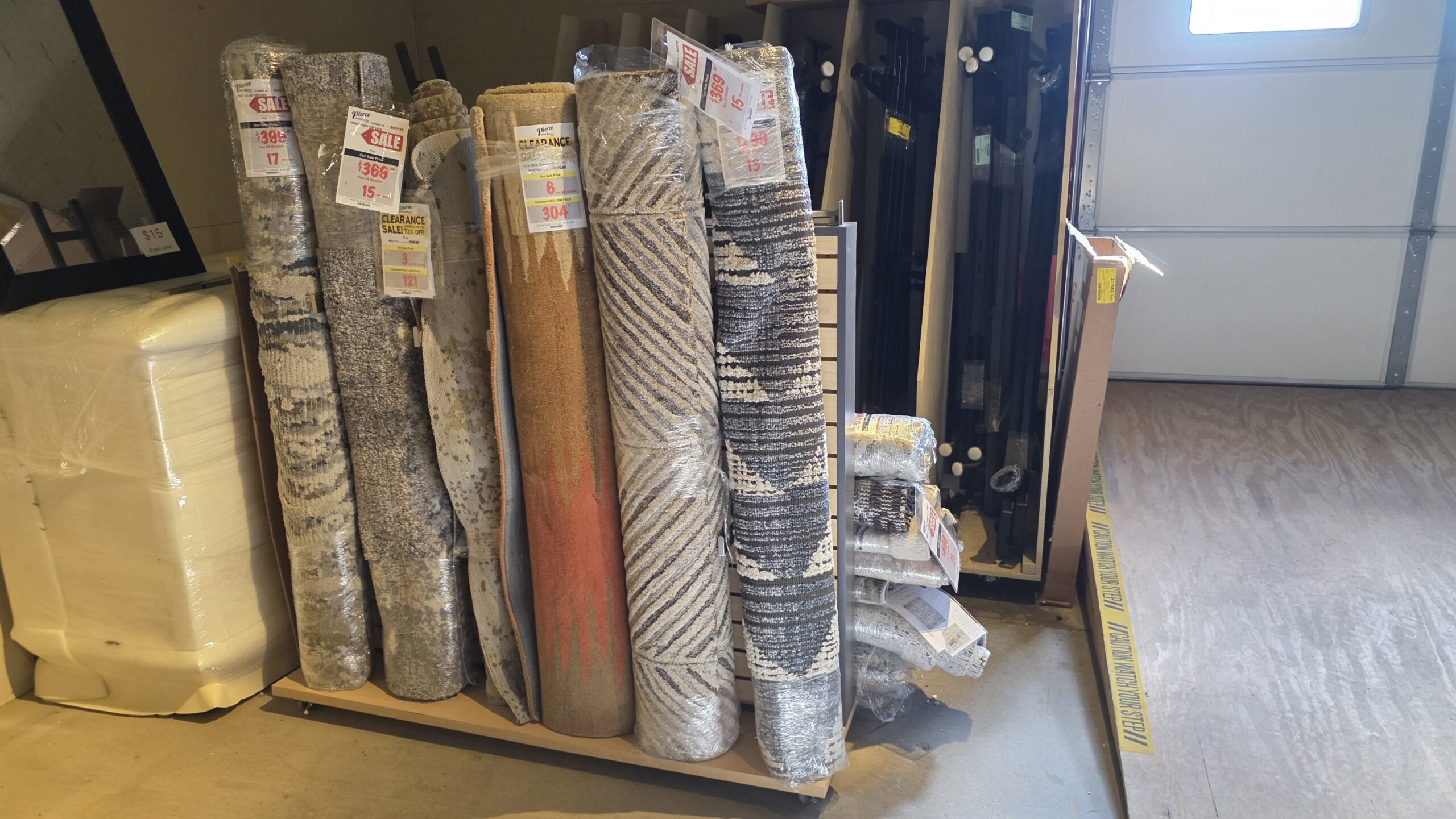 Floor Model Rugs