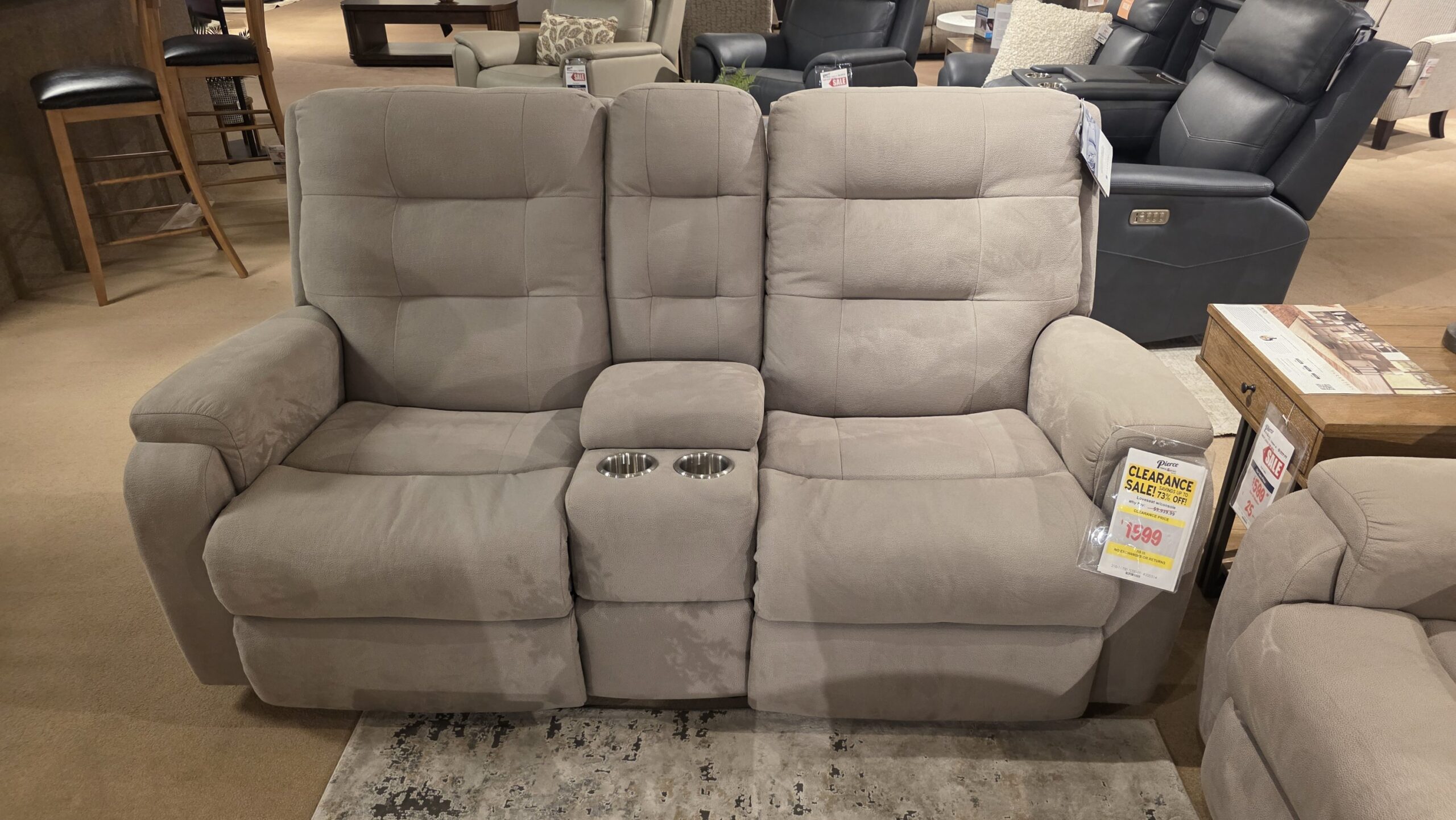 Floor Model Arlo Loveseat w/console